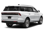 2025 Lincoln NAVIGATOR Base