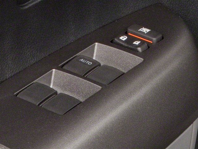 2012 Toyota Tundra CrewMax 5.7L FFV V8 6-Spd AT (Natl)