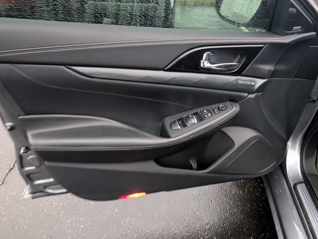 2021 Nissan Maxima Platinum