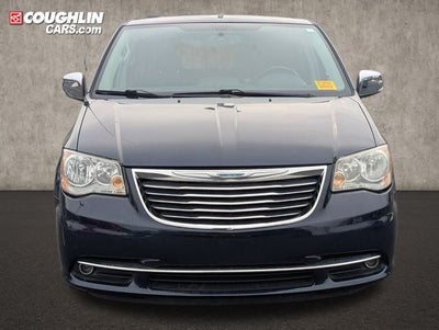 2016 Chrysler Town & Country Touring-L
