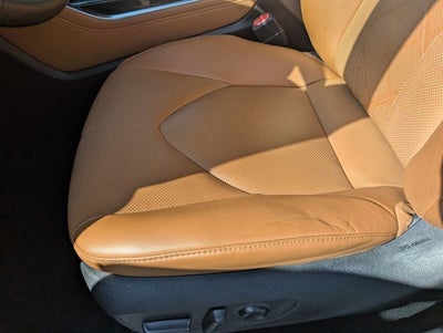 2022 Toyota Highlander Hybrid Platinum