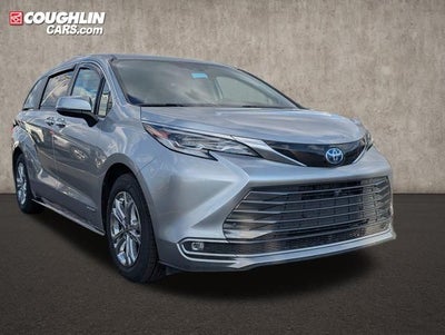 2021 Toyota Sienna Platinum 7 Passenger