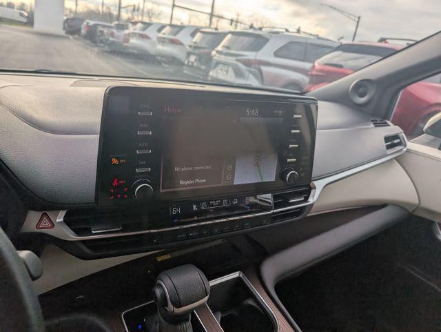 2024 Toyota Sienna XLE 7 Passenger