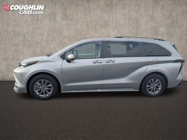 2024 Toyota Sienna XLE 7 Passenger