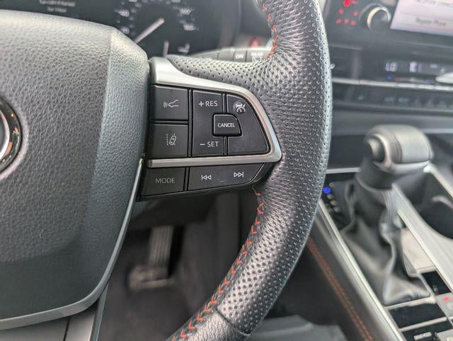 2024 Toyota Sienna XSE 7 Passenger