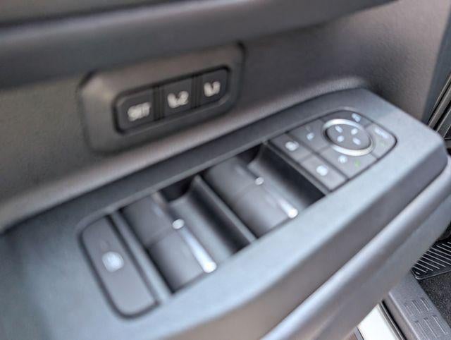 2026 Toyota Land Cruiser Premium