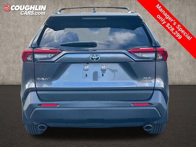 2022 Toyota RAV4 Hybrid XLE Premium