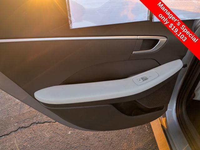 2023 Hyundai Sonata SE