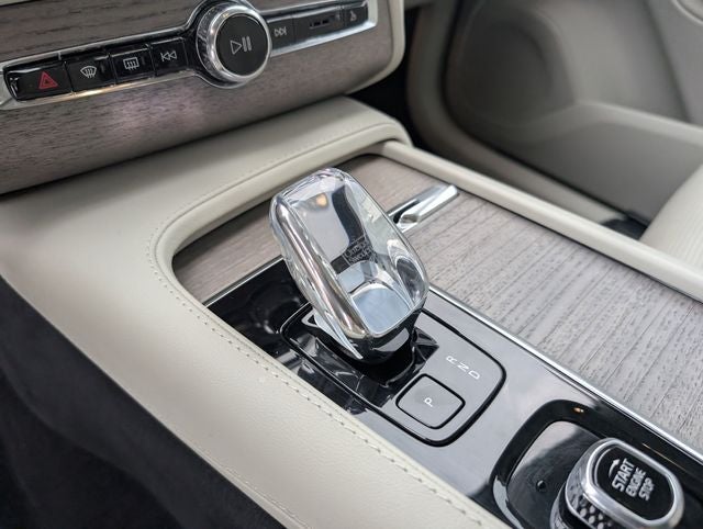 2023 Volvo XC90 Ultimate