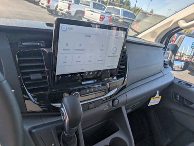 2026 Ford Transit Passenger Wagon XLT