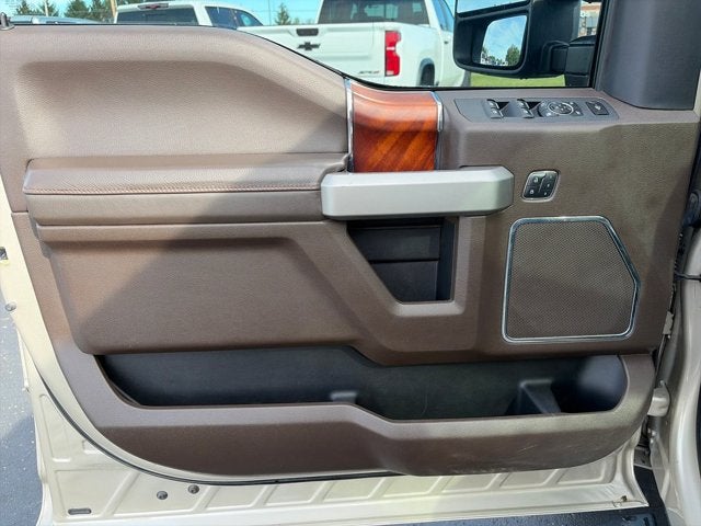 2017 Ford Super Duty F-450 DRW King Ranch