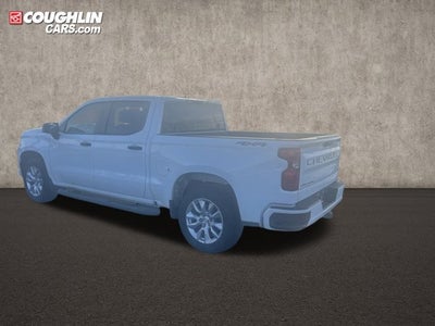 2022 Chevrolet Silverado 1500 4WD Crew Cab 147" Custom
