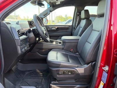 2025 Chevrolet Suburban LT