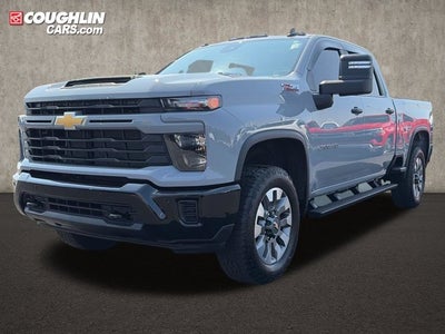 2025 Chevrolet Silverado 2500HD 4WD Crew Cab 159" Custom