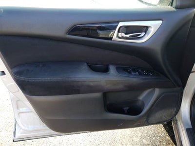 2014 Nissan Pathfinder SV