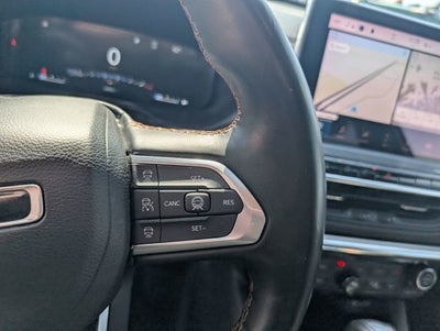 2022 Jeep Compass Base