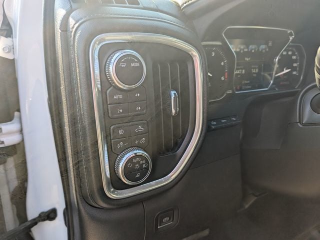 2022 GMC Sierra 3500HD Denali