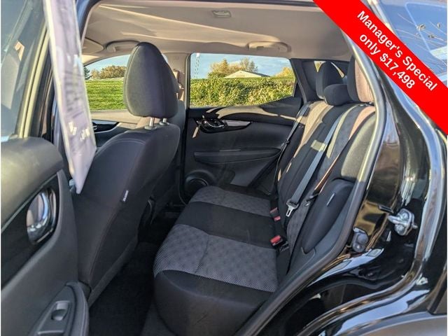 2021 Nissan Rogue Sport SV