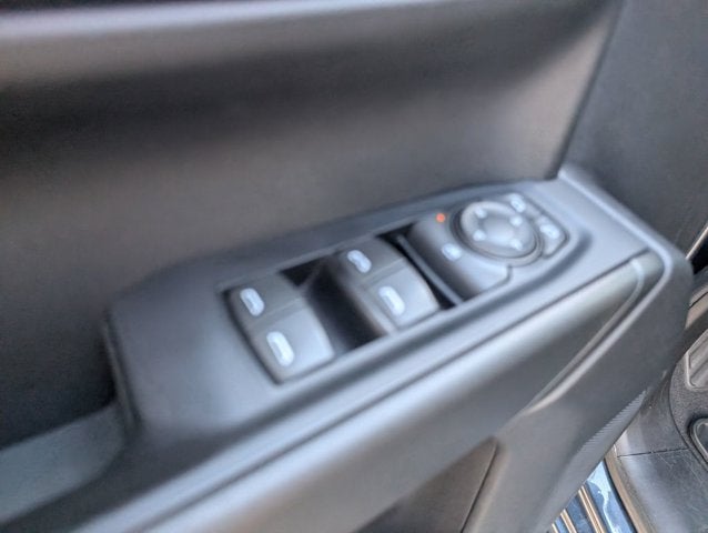 2019 Chevrolet Silverado 1500 4WD Crew Cab 147" Custom