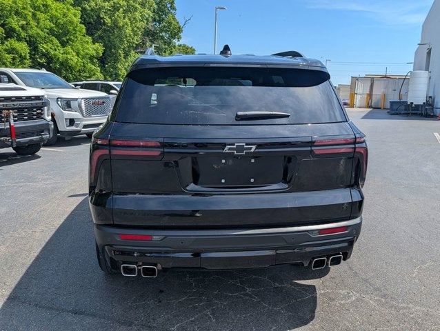 2024 Chevrolet Traverse FWD LT