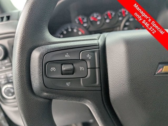 2024 Chevrolet Silverado 2500HD 4WD Crew Cab 159" Custom