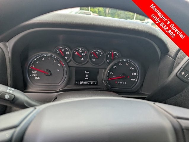 2023 Chevrolet Silverado 1500 4WD Crew Cab 147" Custom