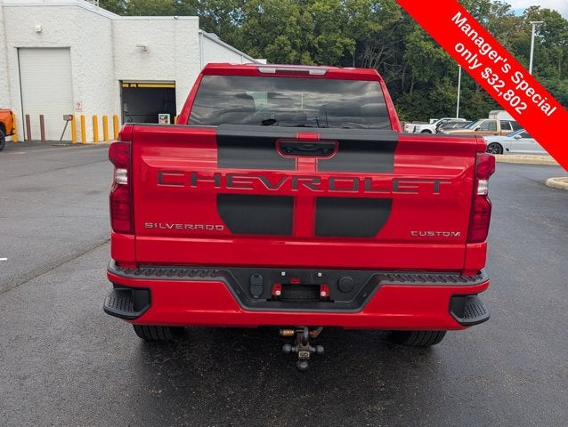 2023 Chevrolet Silverado 1500 4WD Crew Cab 147" Custom