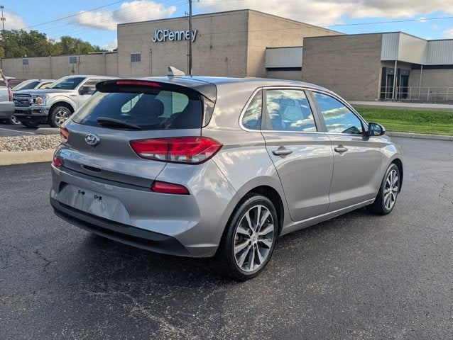 2020 Hyundai Elantra GT Base