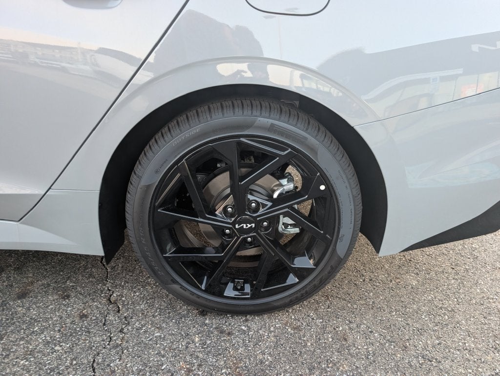 2027 Kia K5 GT-Line