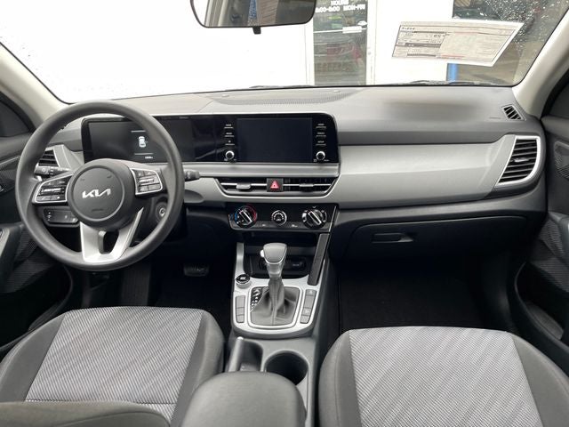 2025 Kia Seltos LX