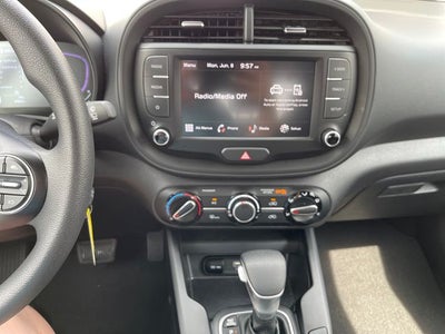 2023 Kia Soul LX