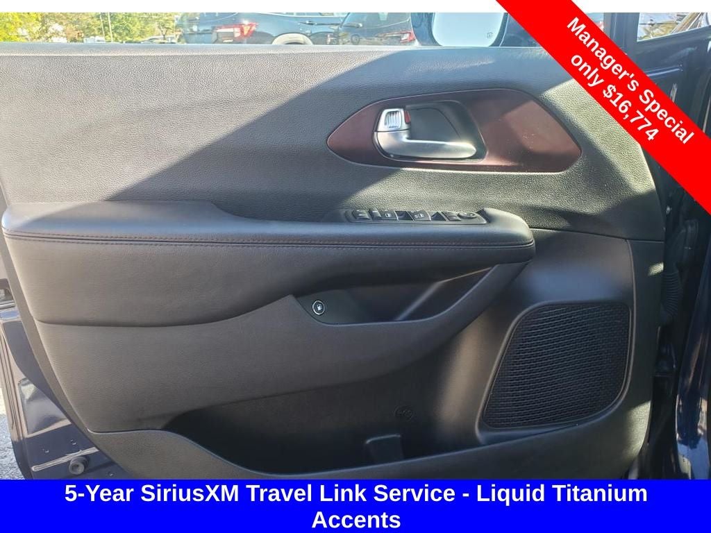 2020 Chrysler Pacifica Hybrid Touring L