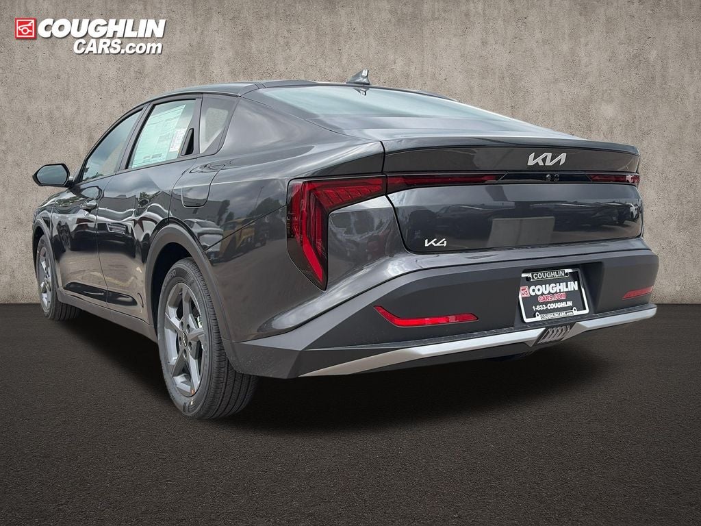 2026 Kia K4 LXS