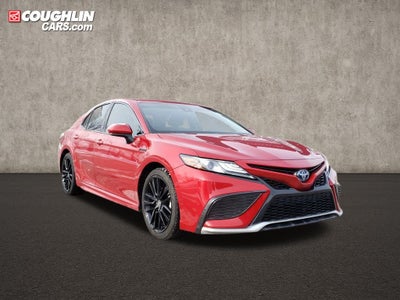 2021 Toyota Camry Hybrid XSE