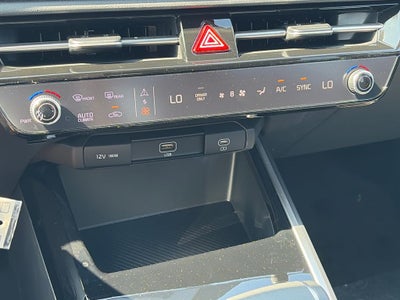 2026 Kia Niro LX