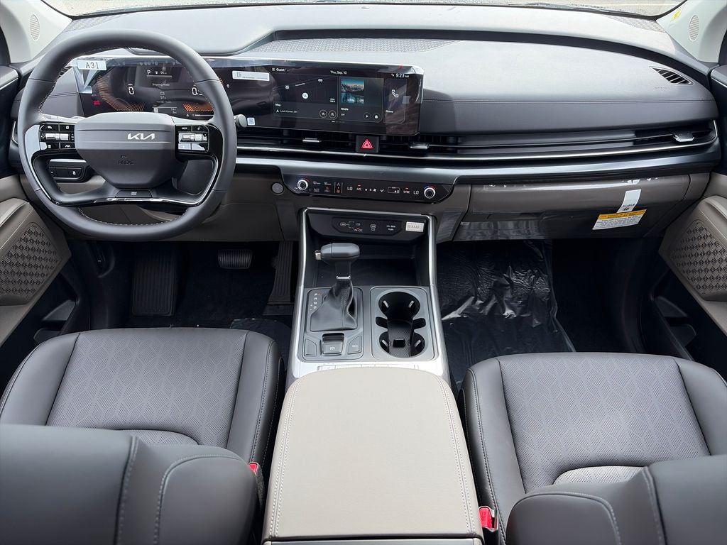 2027 Kia Carnival LXS