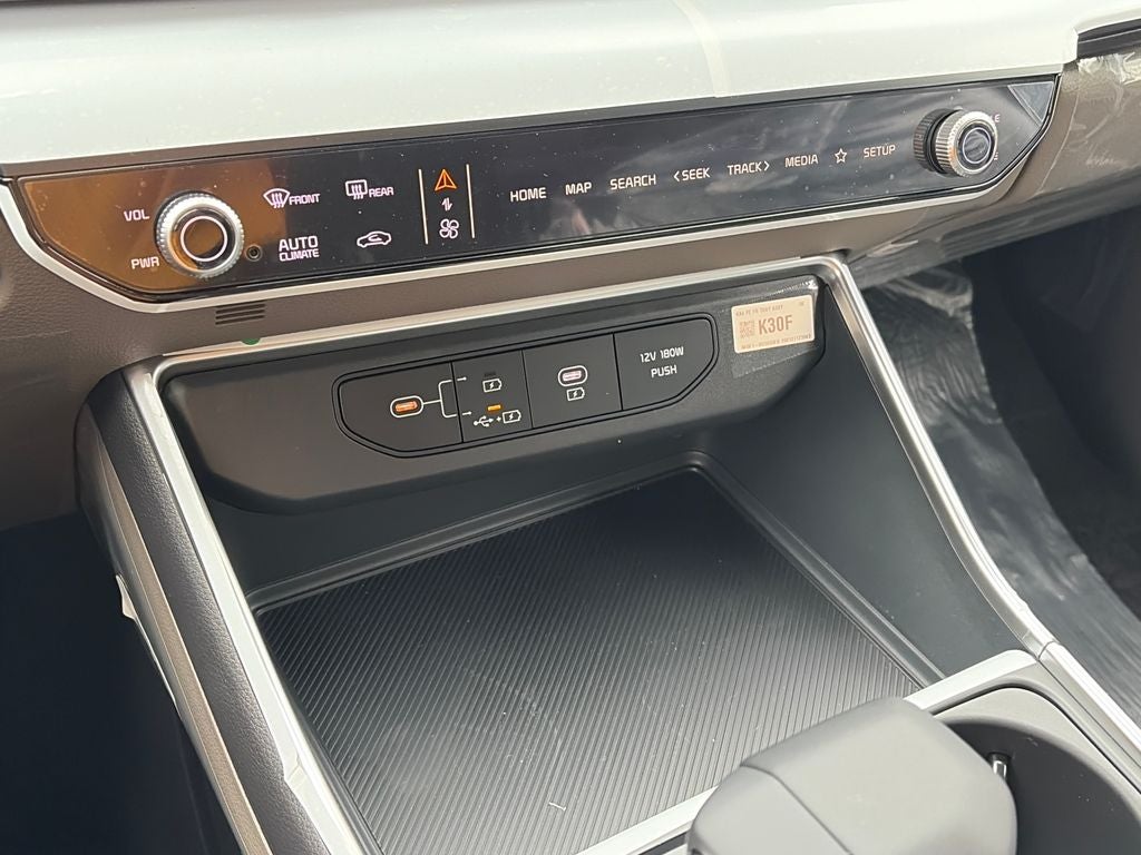 2026 Kia Carnival LXS