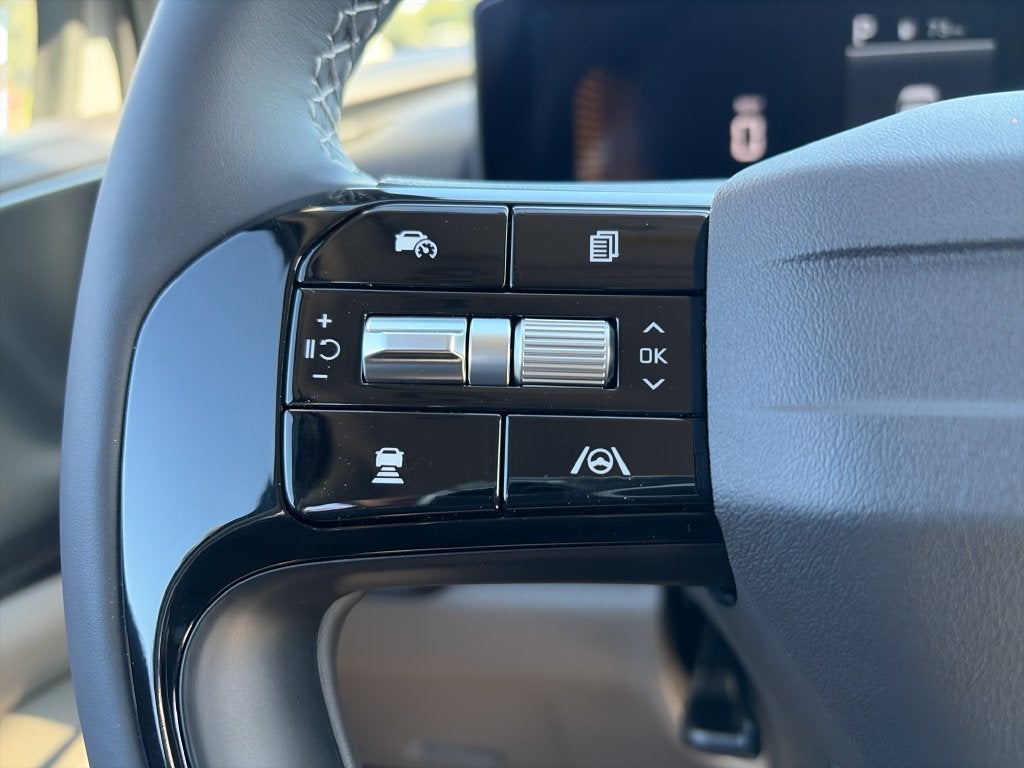 2027 Kia Carnival LXS