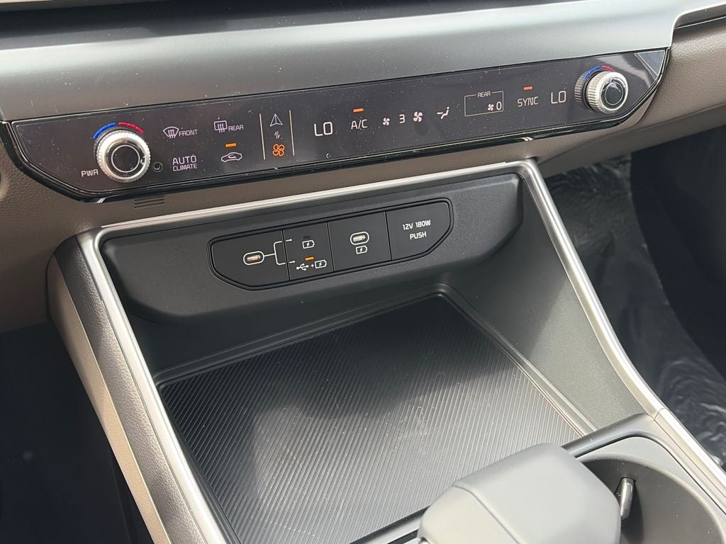 2026 Kia Carnival LXS