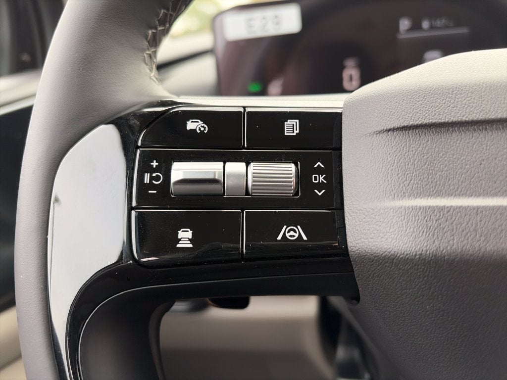 2027 Kia Carnival Hybrid LXS