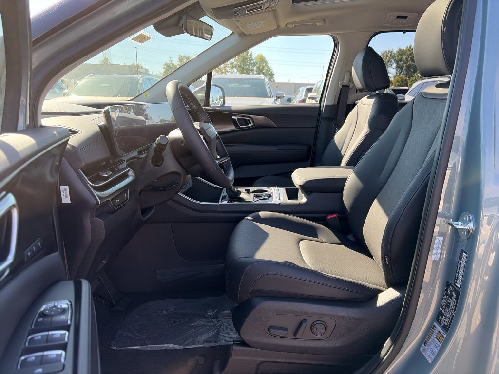 2027 Kia Carnival SX