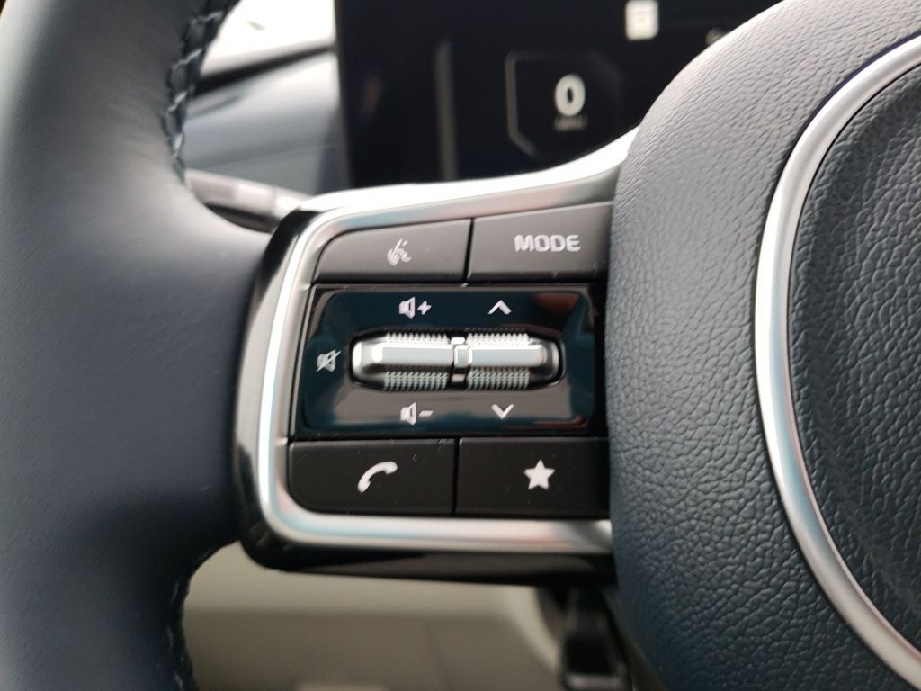 2026 Kia Carnival Hybrid SX