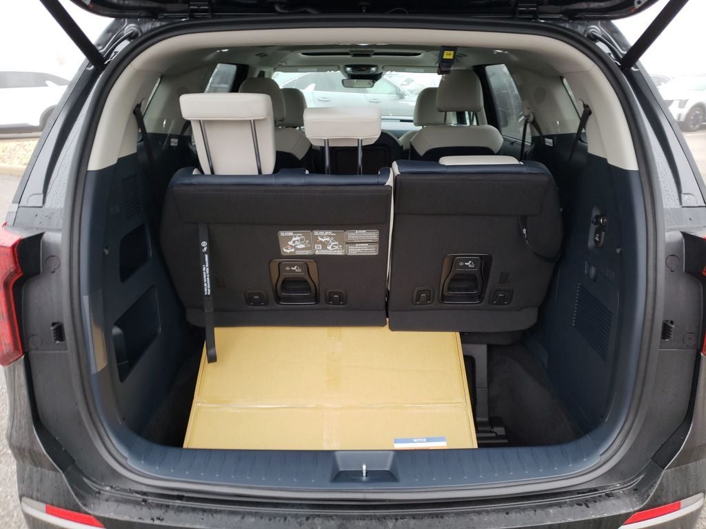 2026 Kia Carnival Hybrid SX