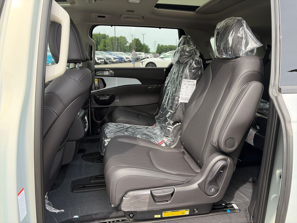 2026 Kia Carnival Hybrid SX