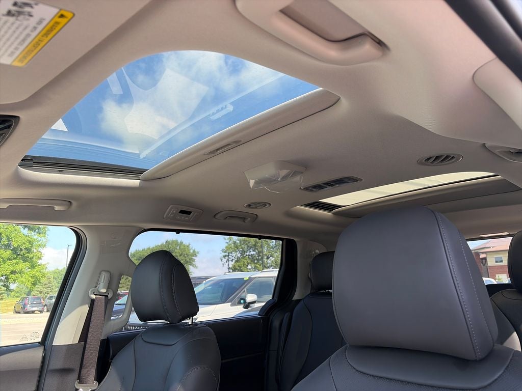 2026 Kia Carnival Hybrid SX