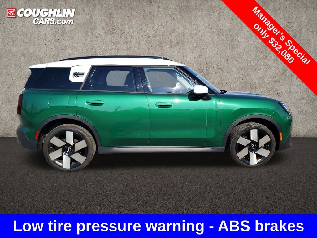 2025 MINI Cooper S Countryman Iconic