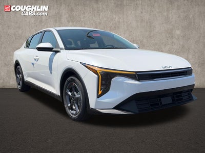 2026 Kia K4 LXS