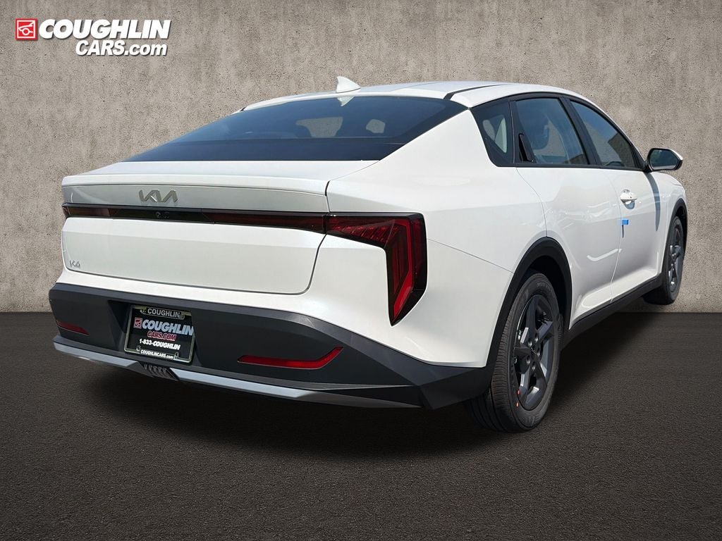 2026 Kia K4 LXS