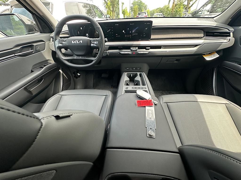 2026 Kia EV9 Light Long Range