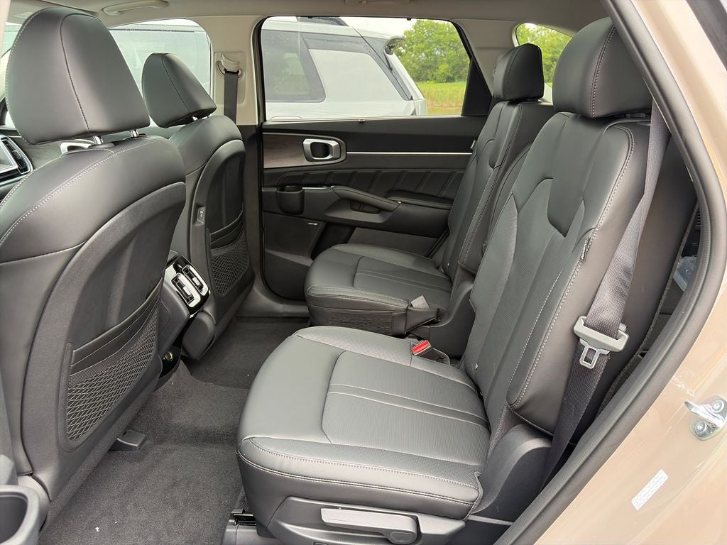 2026 Kia Sorento Base
